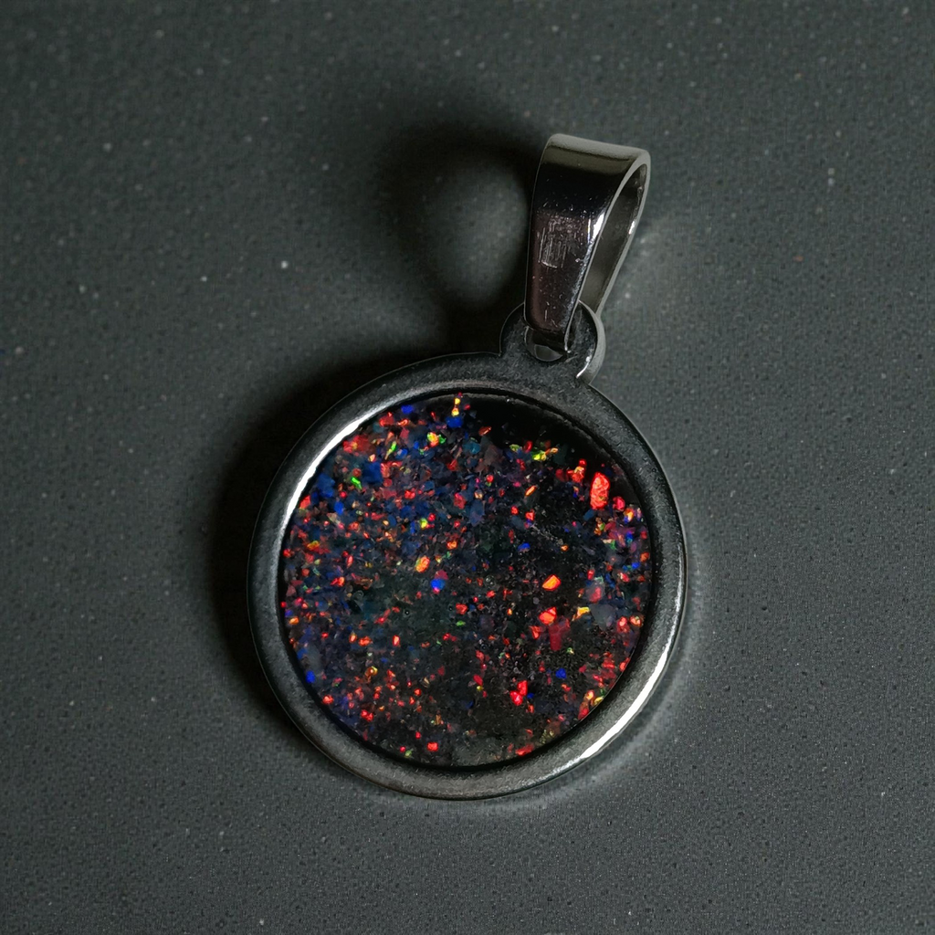 Halskette/Anhänger aus hausgemachtem synthetischem Opal-Edelstahl, kreisförmig